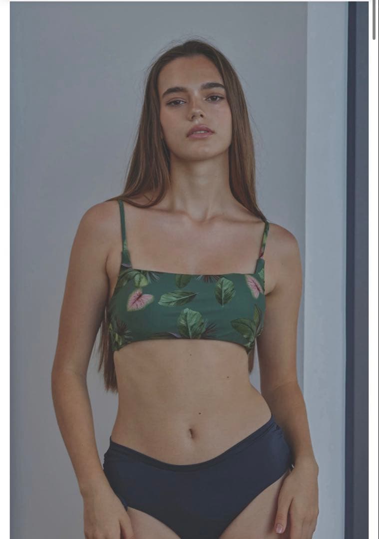 美品 ALEXIASTAM Charlie Peace of mindトップ S