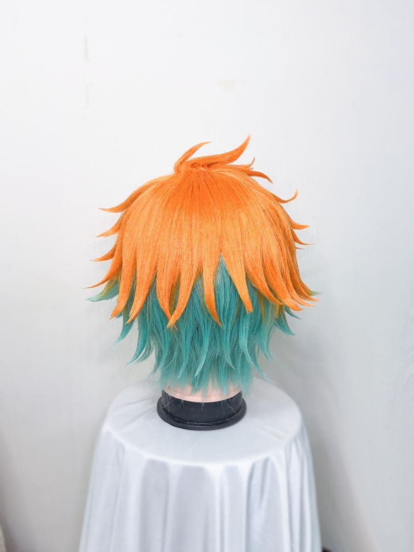 宇佐美リト　ウィッグ　コスプレ　にじさんじ