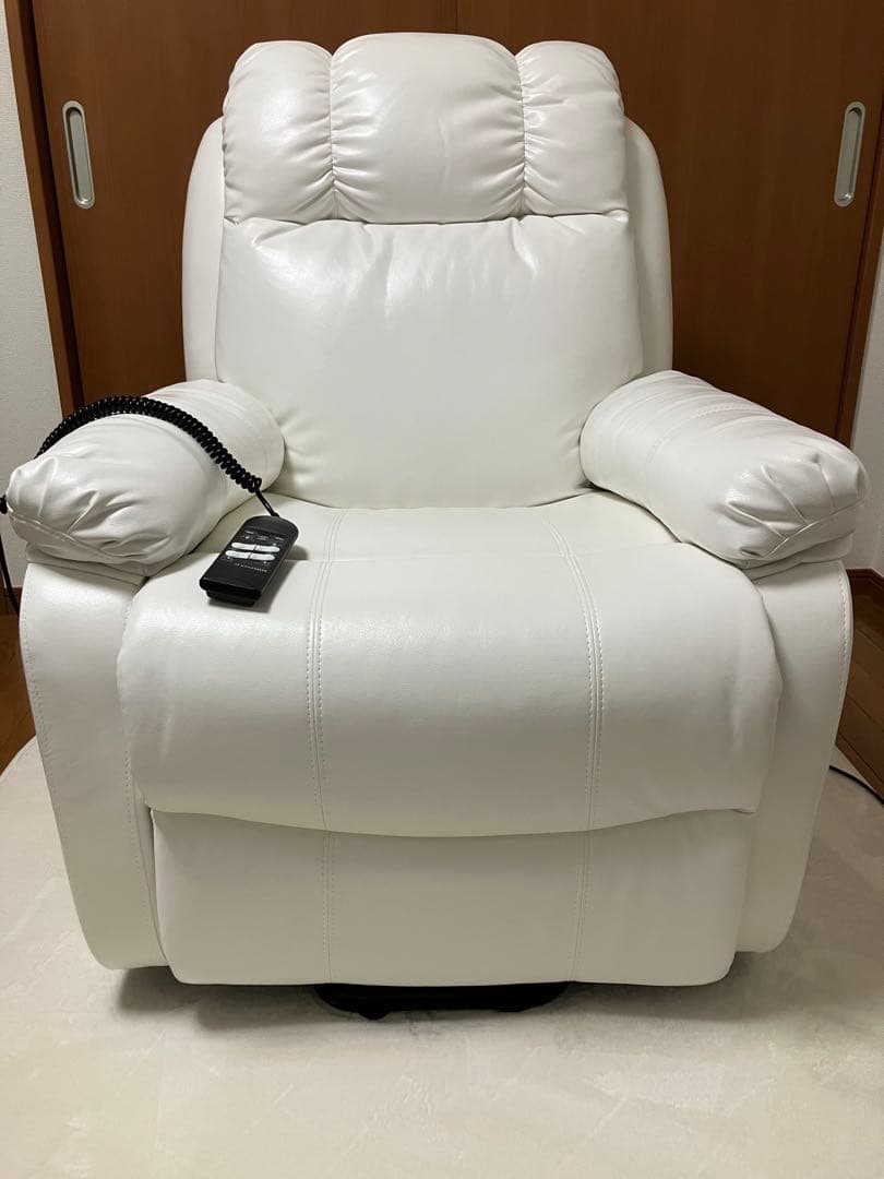 電動リクライニングソファ　SHIFFON Jr. マツエク　ネイル　エステ