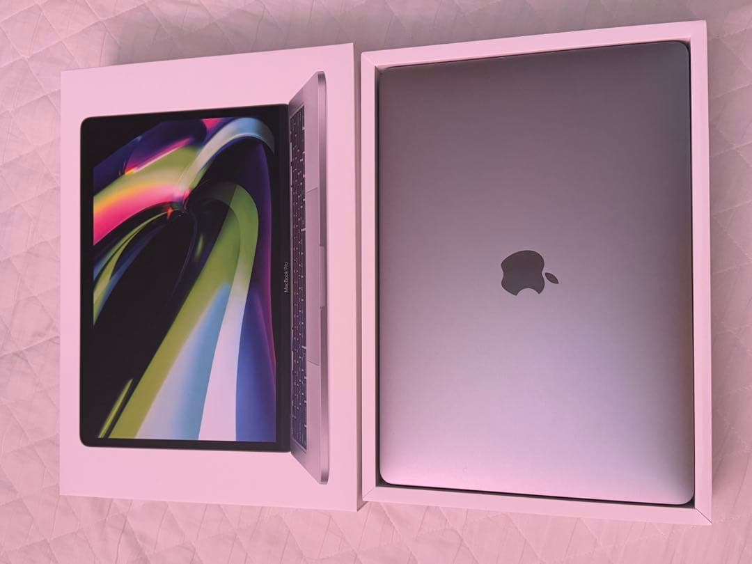 Apple MacBook Pro 13インチ 16GB 256GB