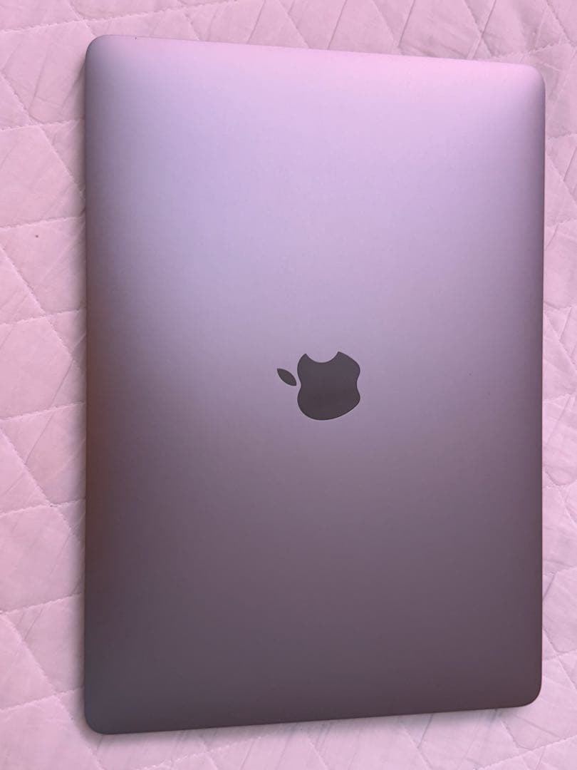 Apple MacBook Pro 13インチ 16GB 256GB