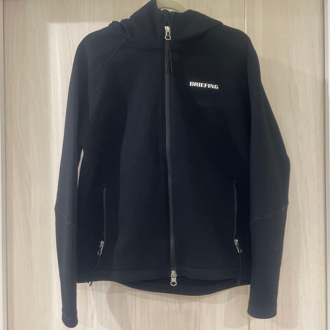 BRINGING ジップアップパーカー　黒　美品