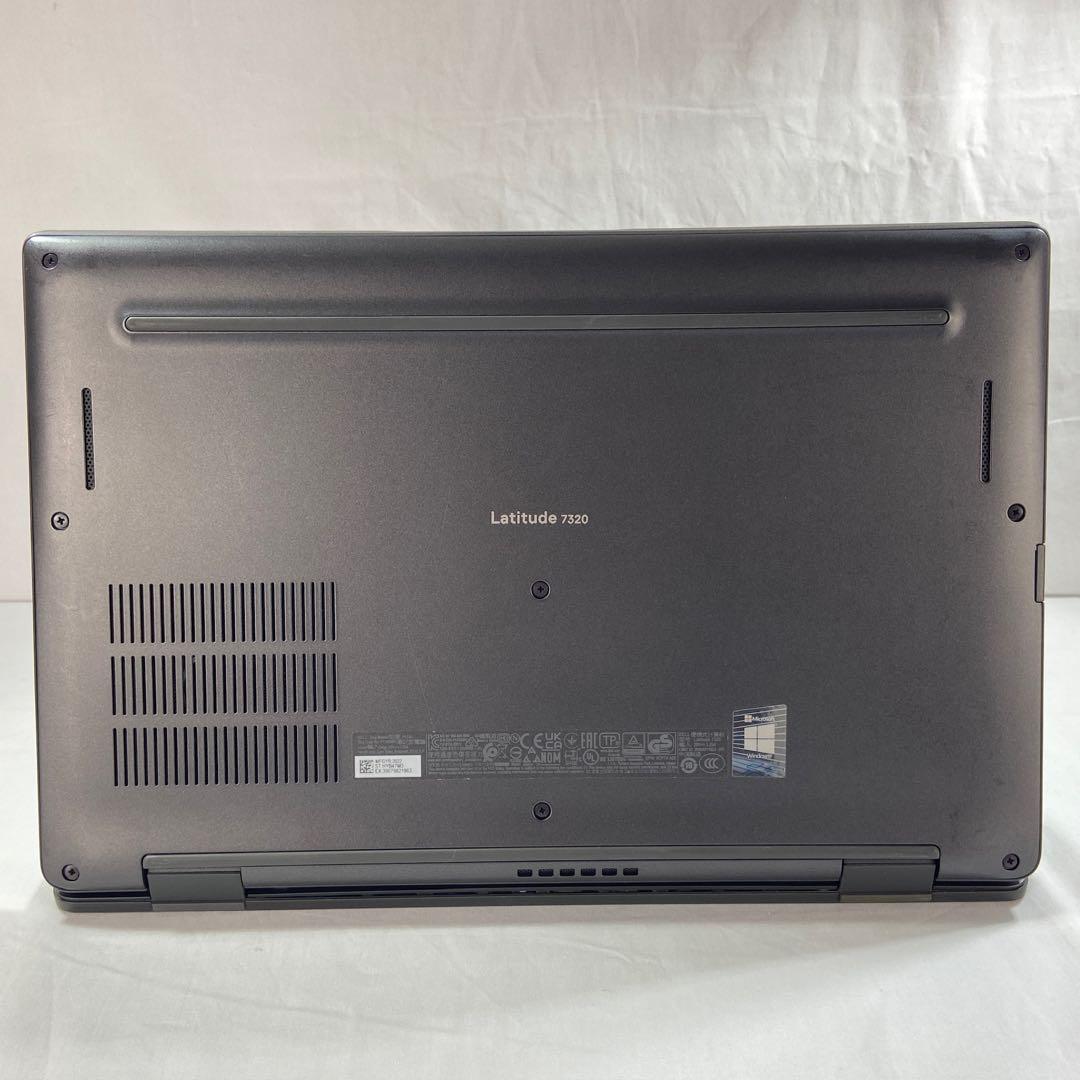 美品 11世代Core i7 32Gメモリ SSD512G 13.3型 DELL