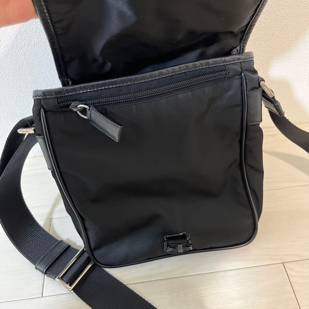 【美品】PRADA プラダ　ショルダーバッグ