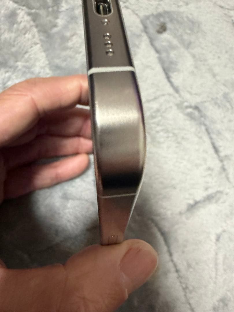 Apple iPhone 15 Pro ホワイトチタニウム　128GB 本体