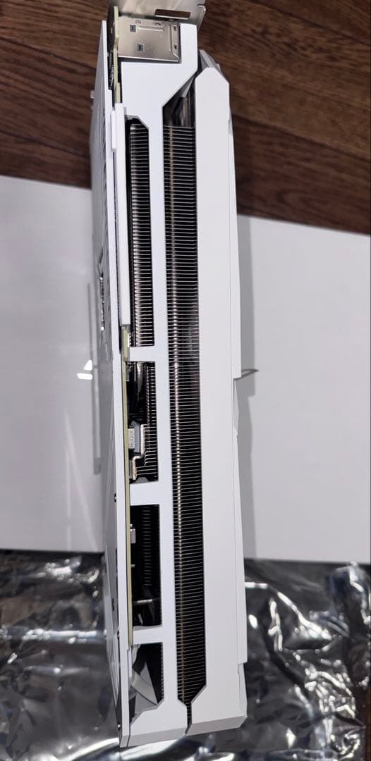 グラフィックボード・グラボ・ビデオカード ASUS ROG STRIX GeForce RTX3090 White