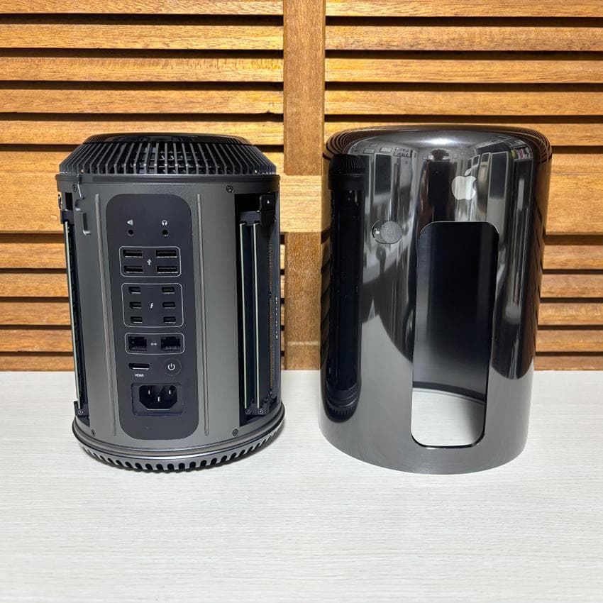 Mac Pro(Late 2013)　 3.5GHz・16GB・500GB