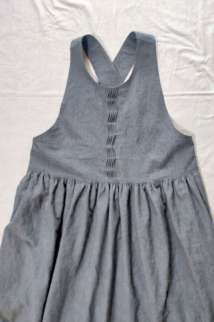 ちくわ　バッククロスエプロンワンピース