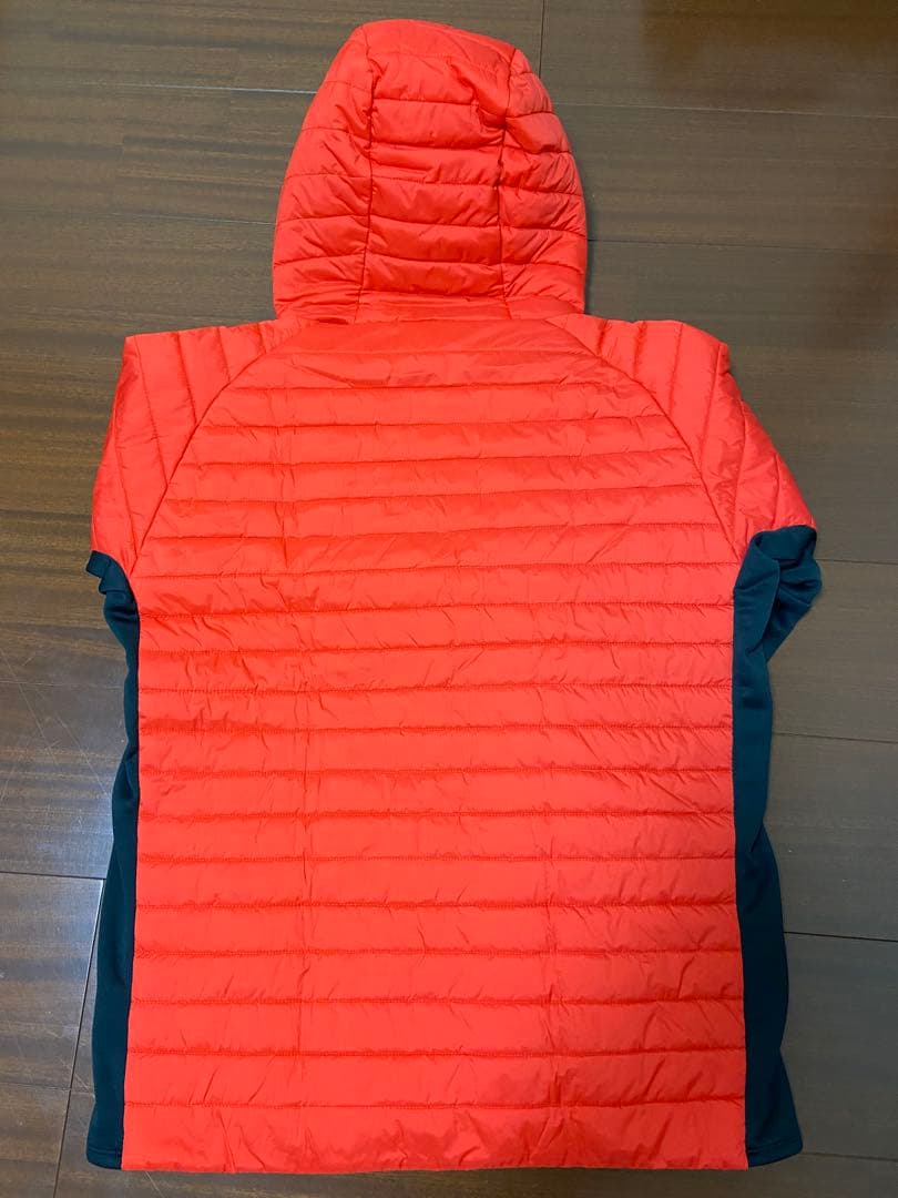 デサント　ハイブリッドセットアップ　中綿