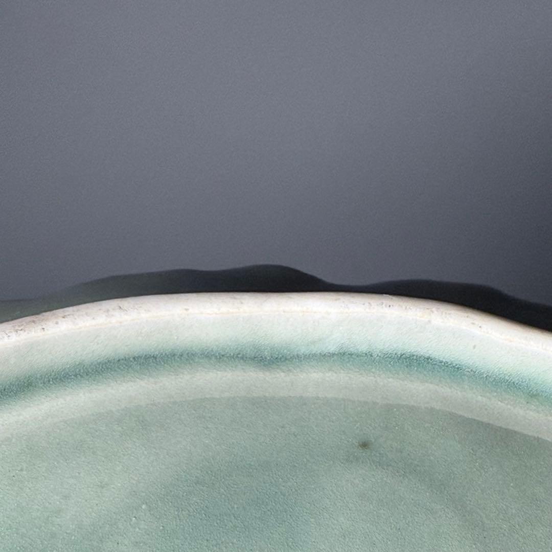 幕末〜明治　鍋島青磁　花文様陽刻葉形皿　12枚　料理屋　古器を楽しむ