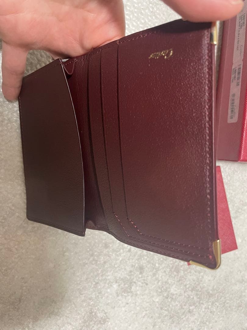 Cartier ボルドー レザー 名刺入れ