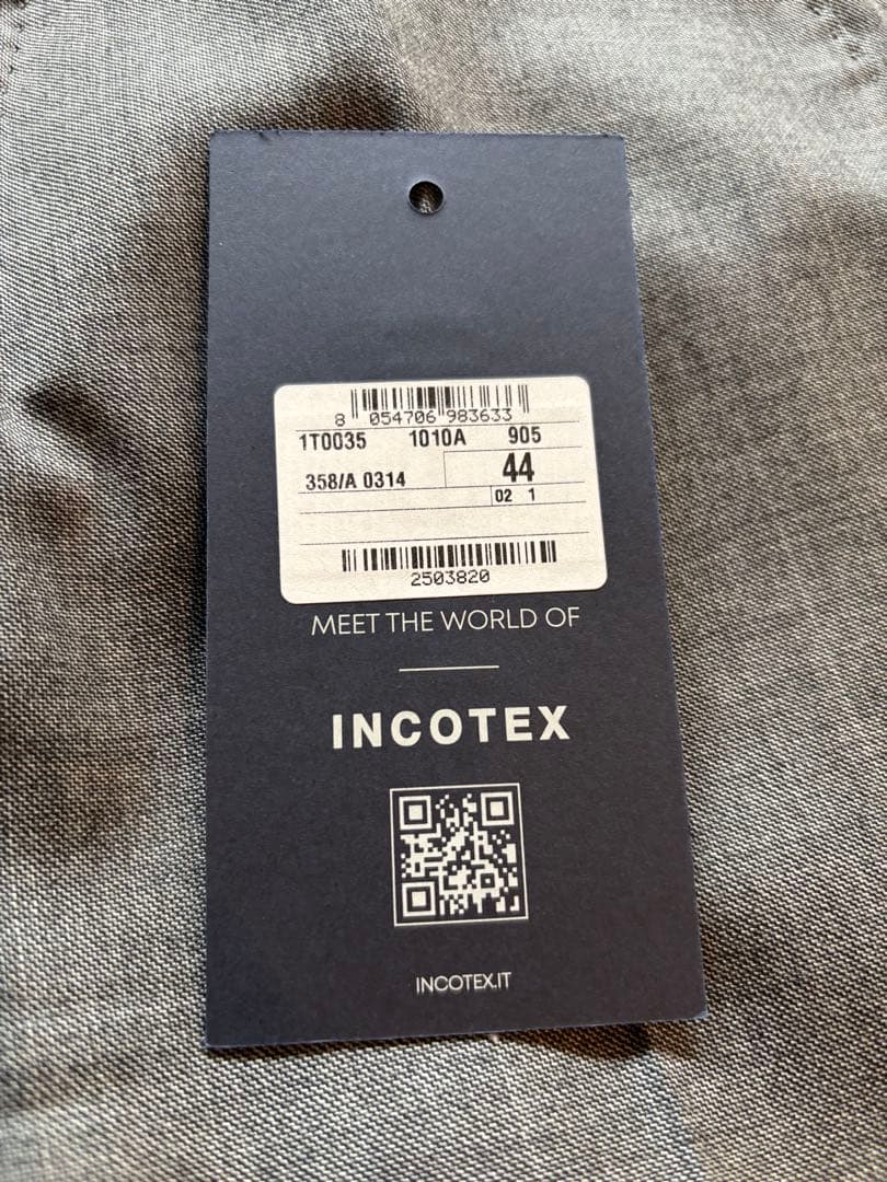 【極美品】INCOTEX 35型 通年スラックス 44 グレー 定価6.5万