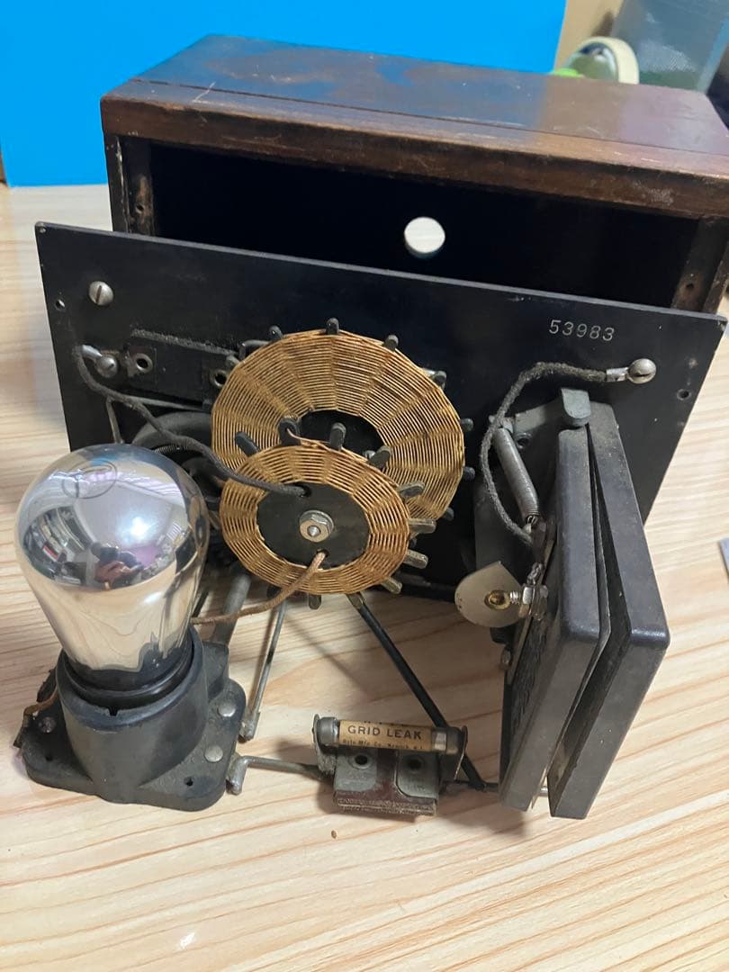 アンティーク　単球ラジオ　(Crosley Model 50) レシーバー付