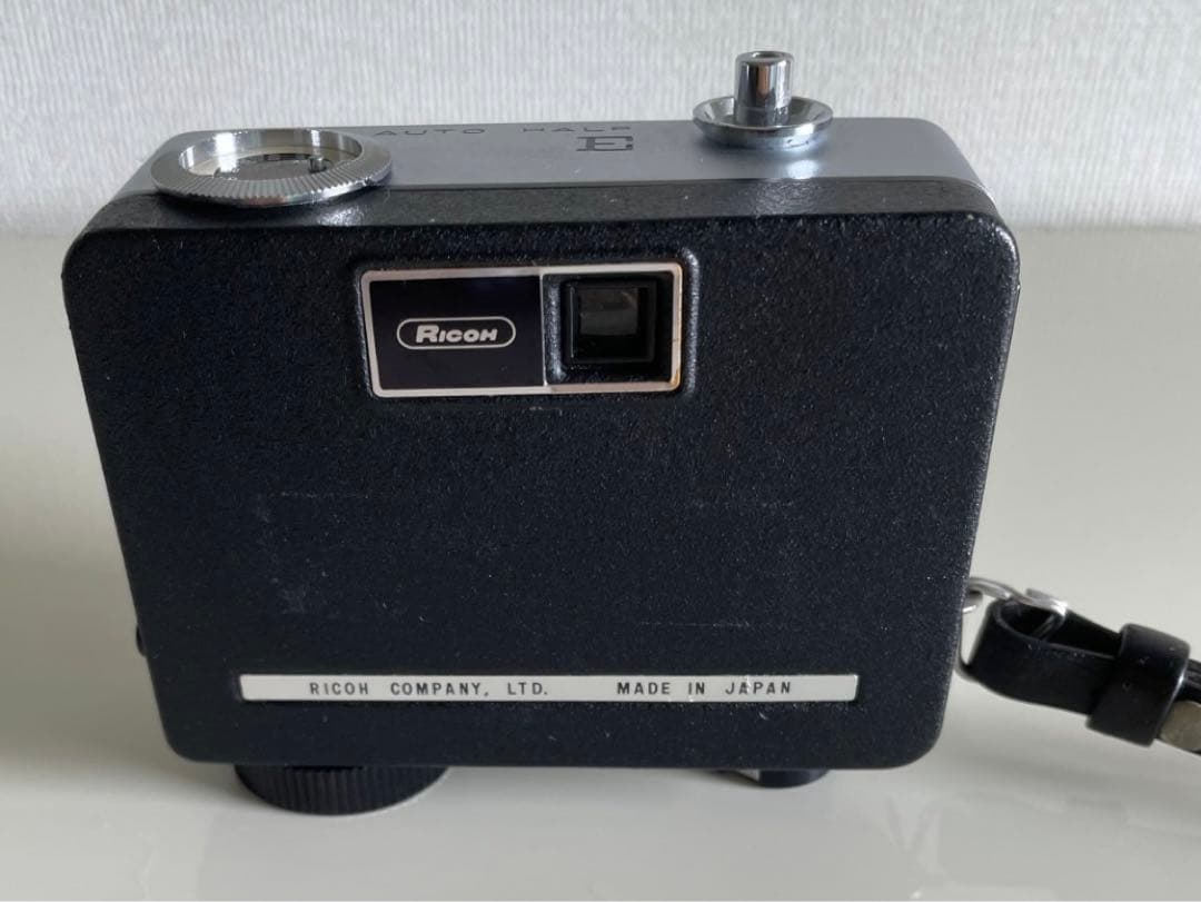 ◎RICOH リコー AUTO HALF オートハーフ E レッドフラワー