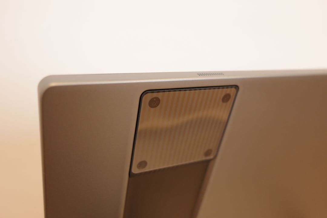 LG gram ＋view 17MT70 モバイルモニター