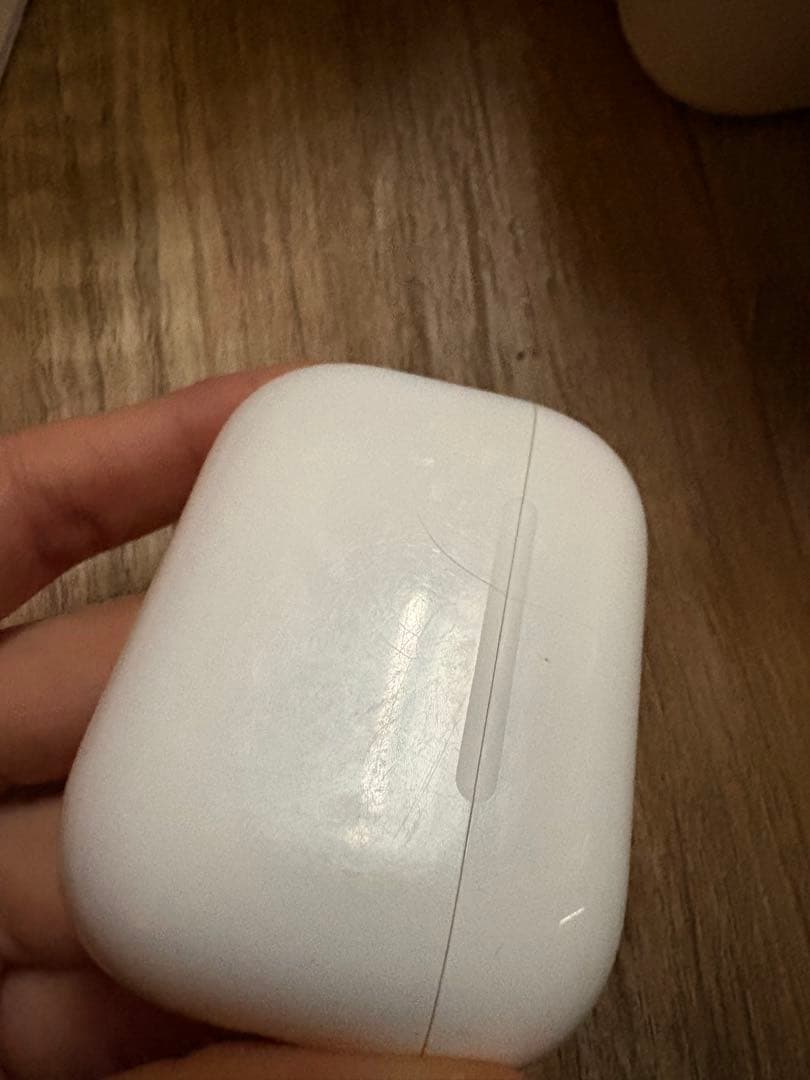 airpods pro 3 第3世代　充電ケースのみ