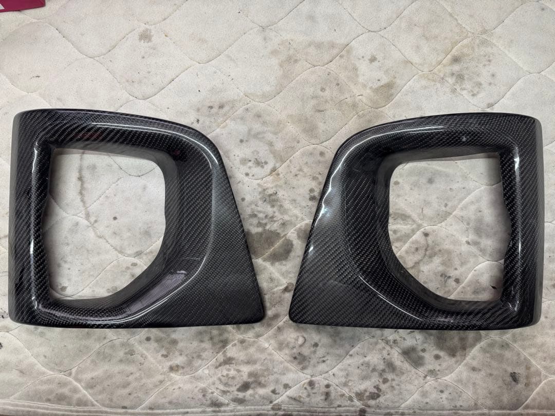 t*a様 200系ハイエース 4型以降 ナロー GPOカーボンフォグカバー 廃盤