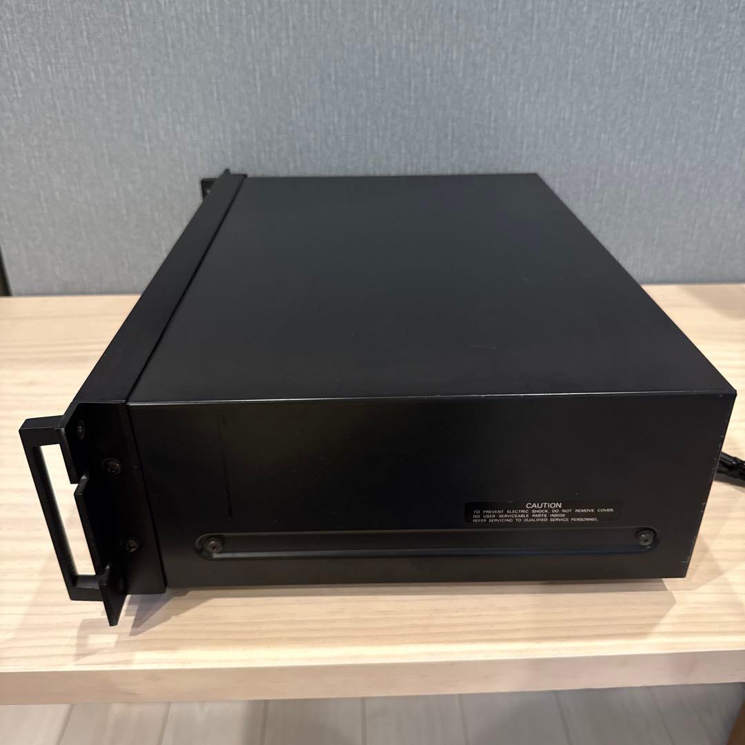 ナカミチ670ZX 3ヘッドカセットデッキ