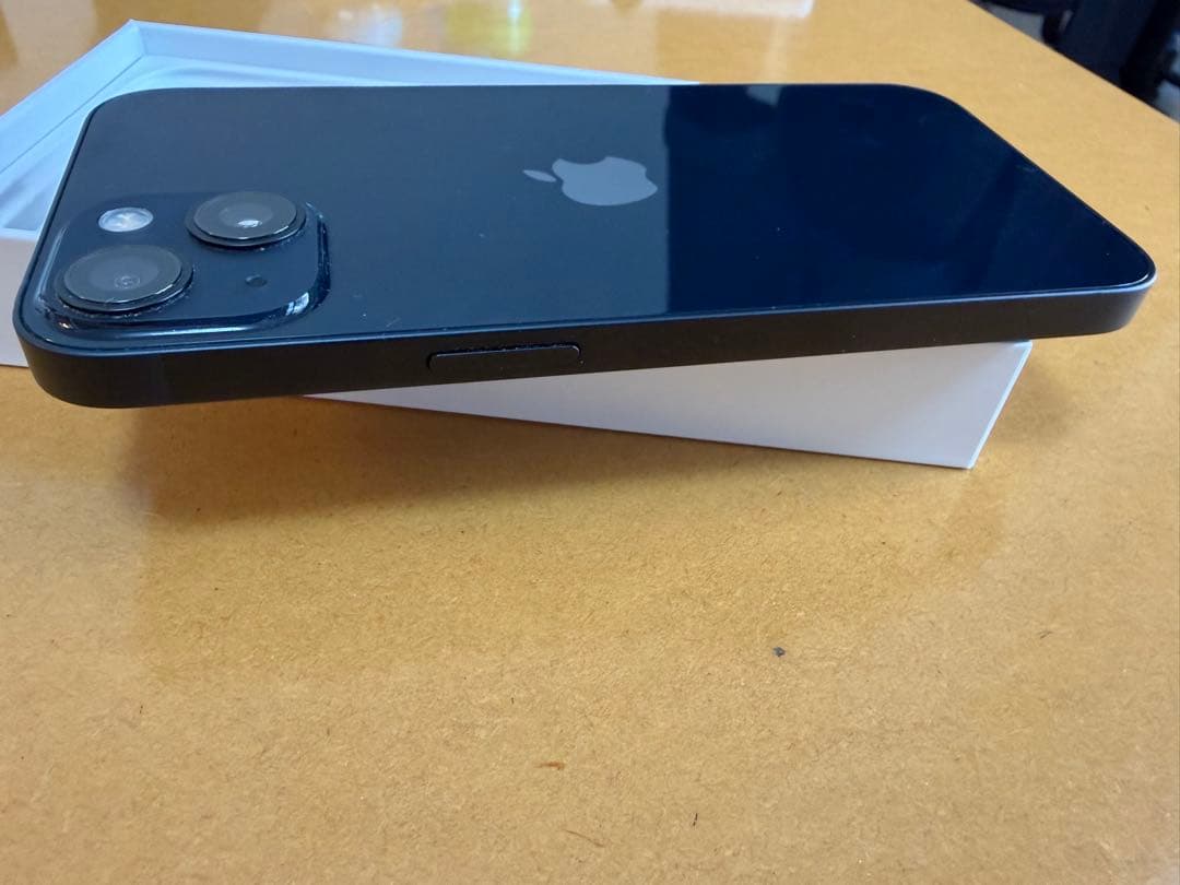 iPhone13 256GB ミッドナイト SIMフリー 外箱あり ケース付き