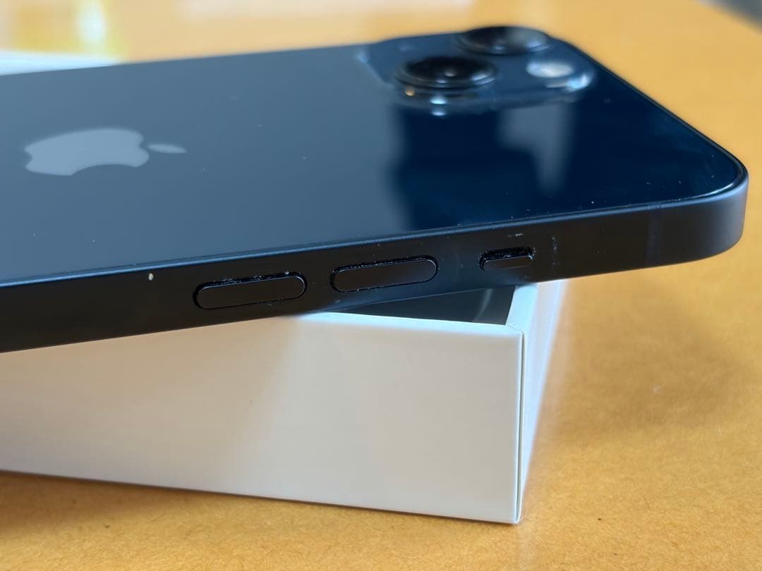 iPhone13 256GB ミッドナイト SIMフリー 外箱あり ケース付き