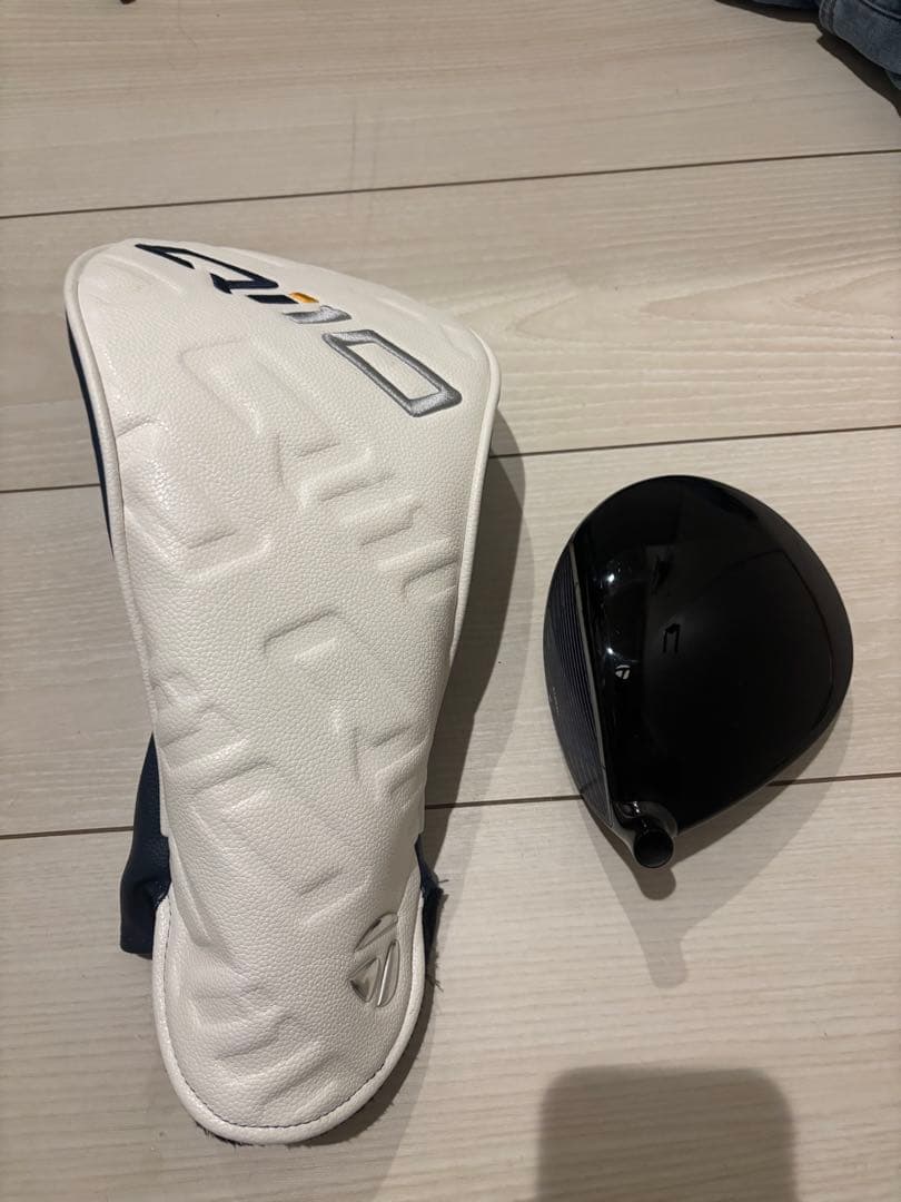 TaylorMade Qi10 ドライバー 9.0度 ヘッド　カバー付に変更