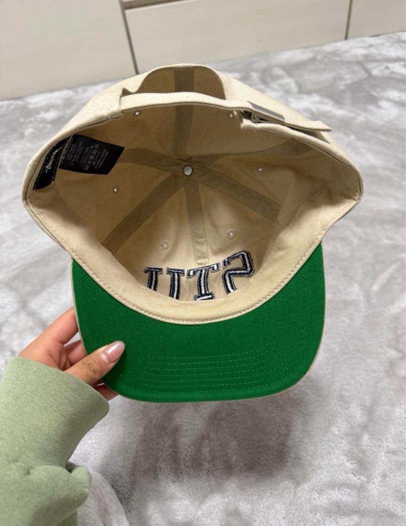 STUロゴ刺繍 ベージュキャップ