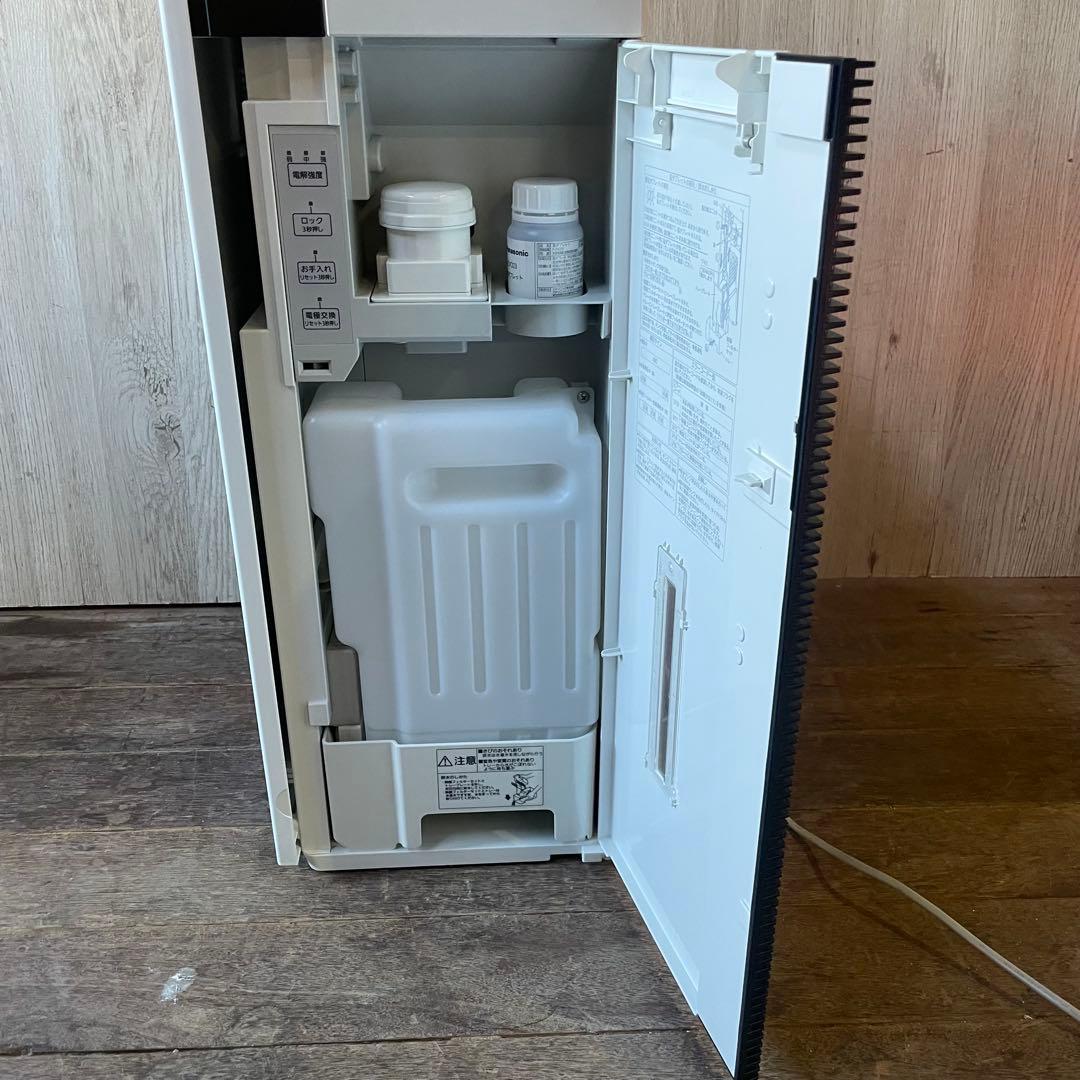 Panasonic 次亜塩素酸空間除菌脱臭機 F-MVB23 ジアイーノ
