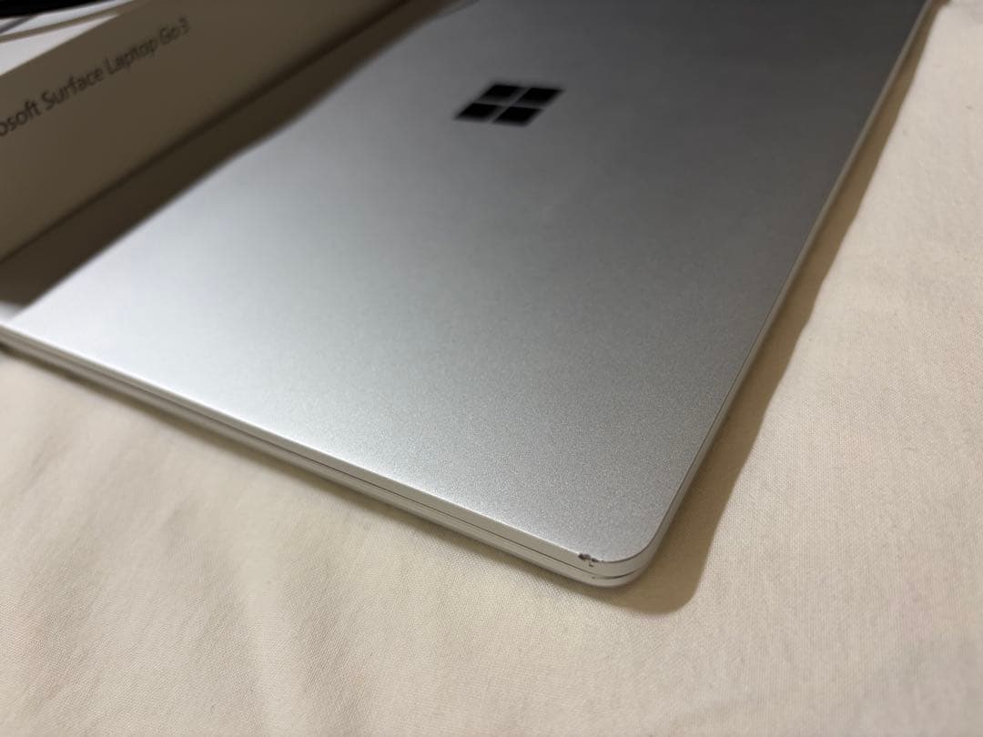 Surface Laptop Go3 16GB/256GB キズ有良品プラチナ