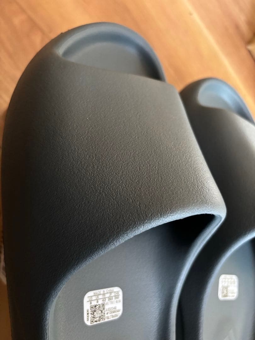 靴 ADIDAS YEEZY SLIDE ID5480 27.5cm