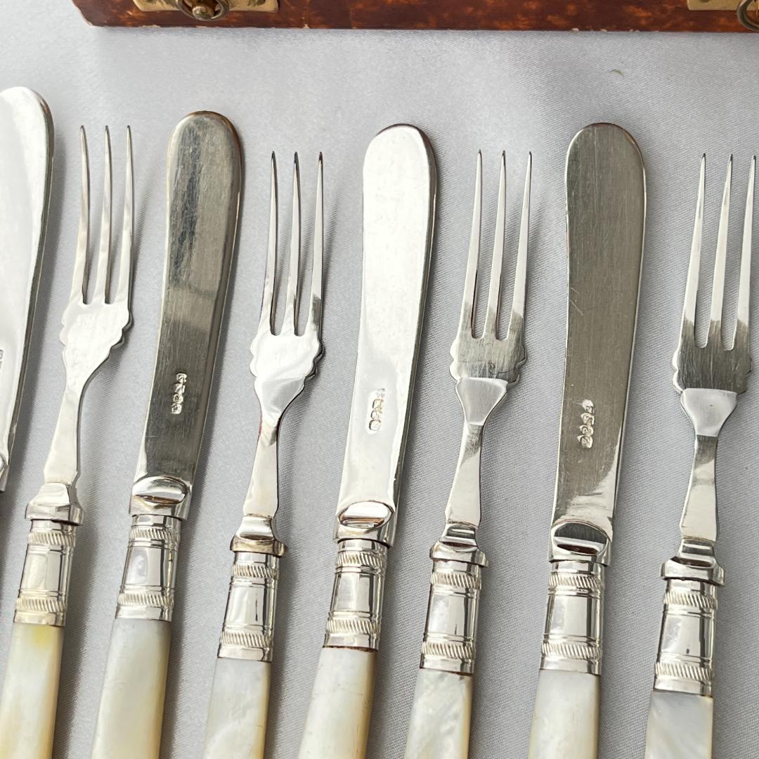 【英国】【白蝶貝】デザート / フルーツセット 12本 マザーオブパール ケース