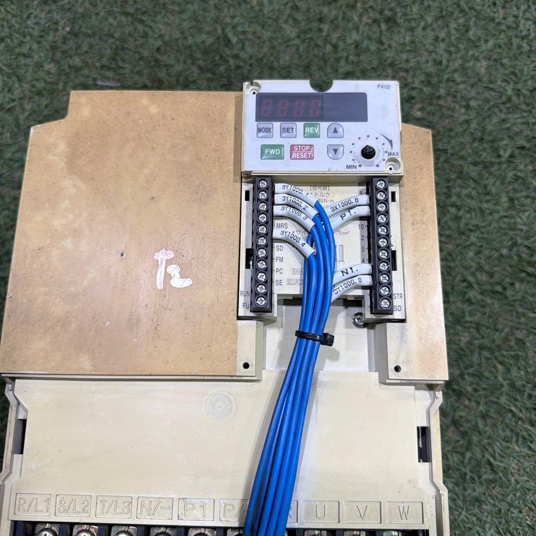 FR-E520-5.5K インバータ FREQROL-E500 三菱電機