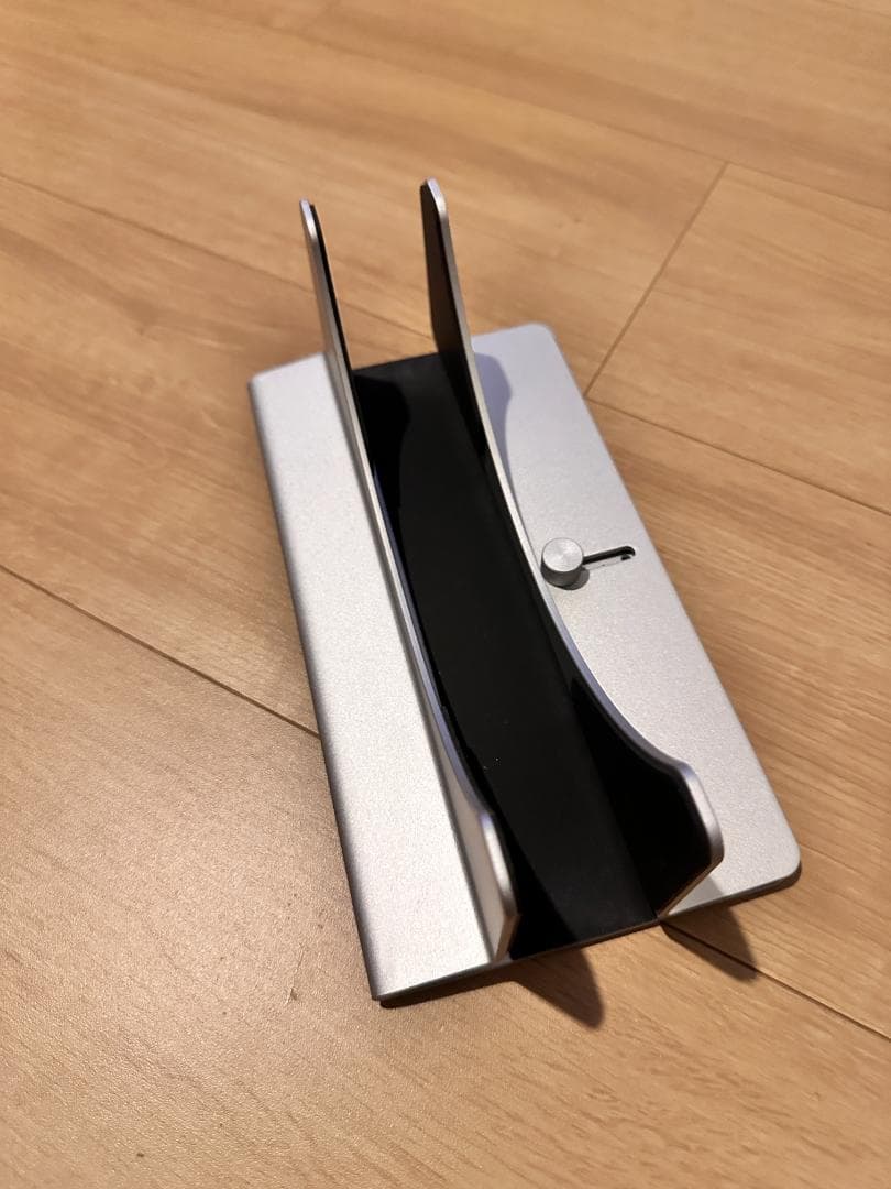 Apple Mac mini 　M1　メモリー８GB 中古品