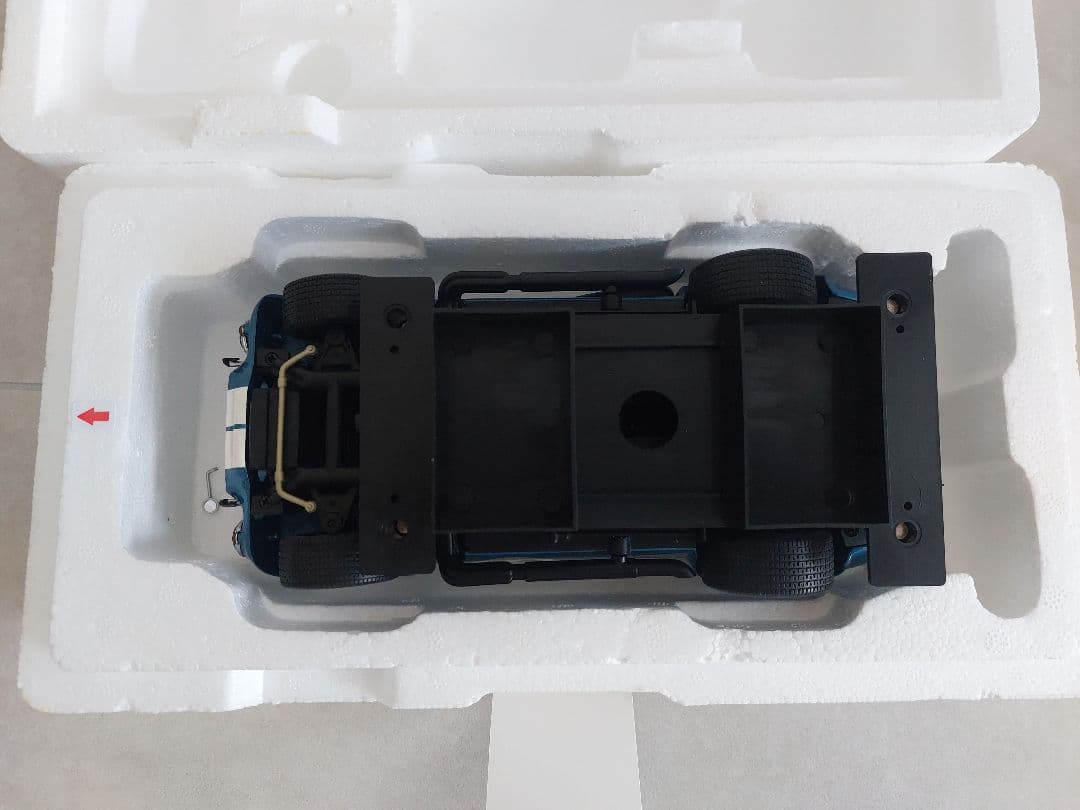 ミニカー KYOSHO SHELBY COBRA 427 S/C Racing