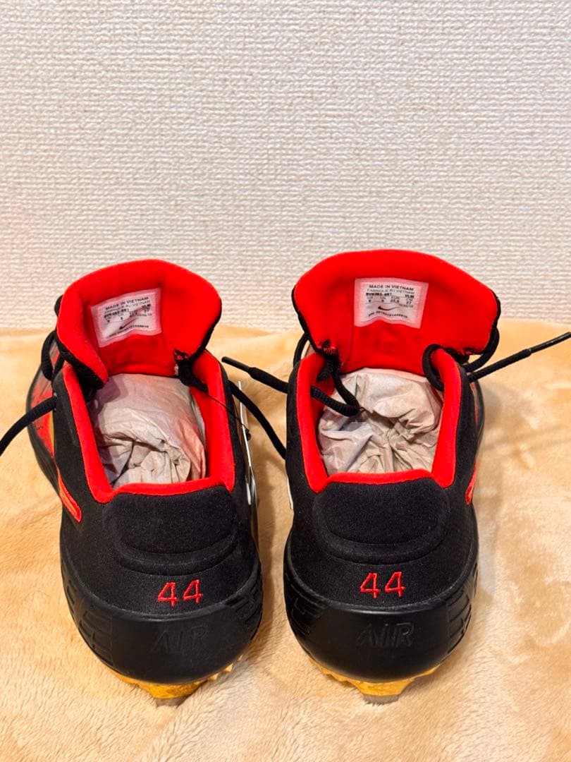 NIKE カスタムオーダー スパイク レッド×ブラック／新品未使用（箱なし）