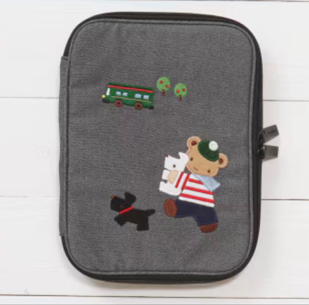 新品 ファミリア マルチケース 限定非売品