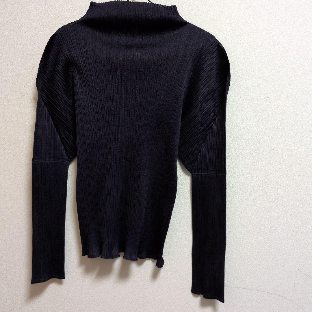 PLEATSPLEASEイッセイミヤケハイネック 長袖トップスプリーツ