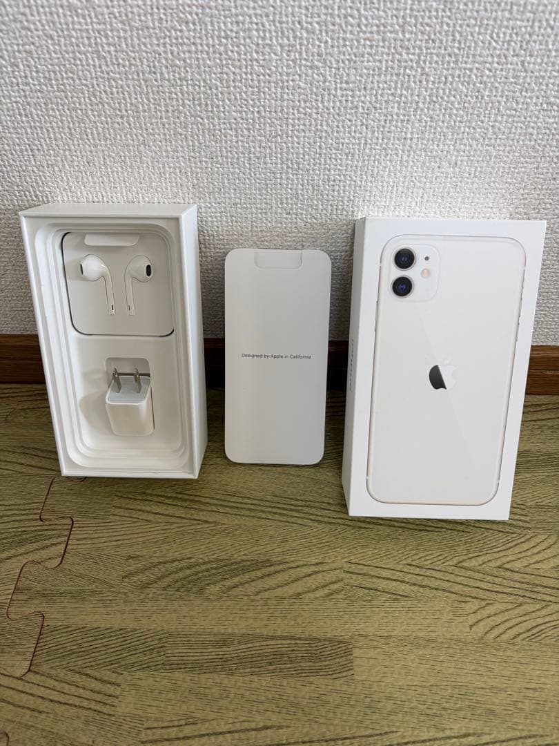 Apple iPhone 11 128GB ホワイト 箱付き