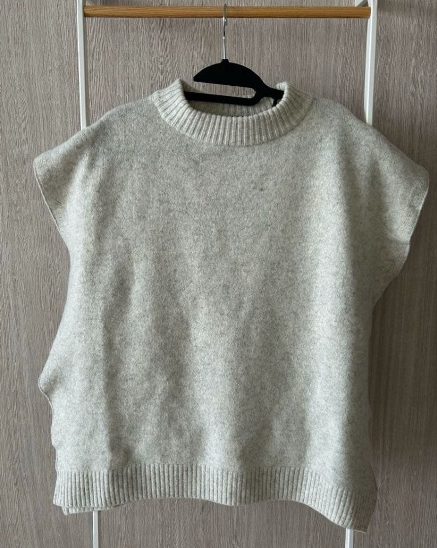 NARU ナル／タスマニアラムボックスニット／アイボリー／ウール100%／日本製