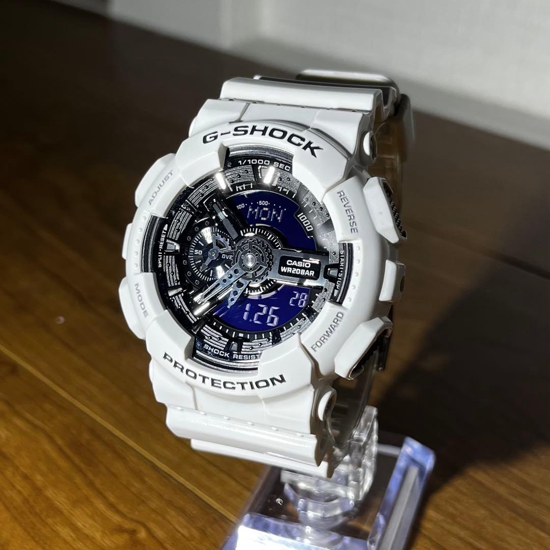 鈴*木様 新品未使用 G-SHOCK GA-110GW ホワイト シルバー デジ