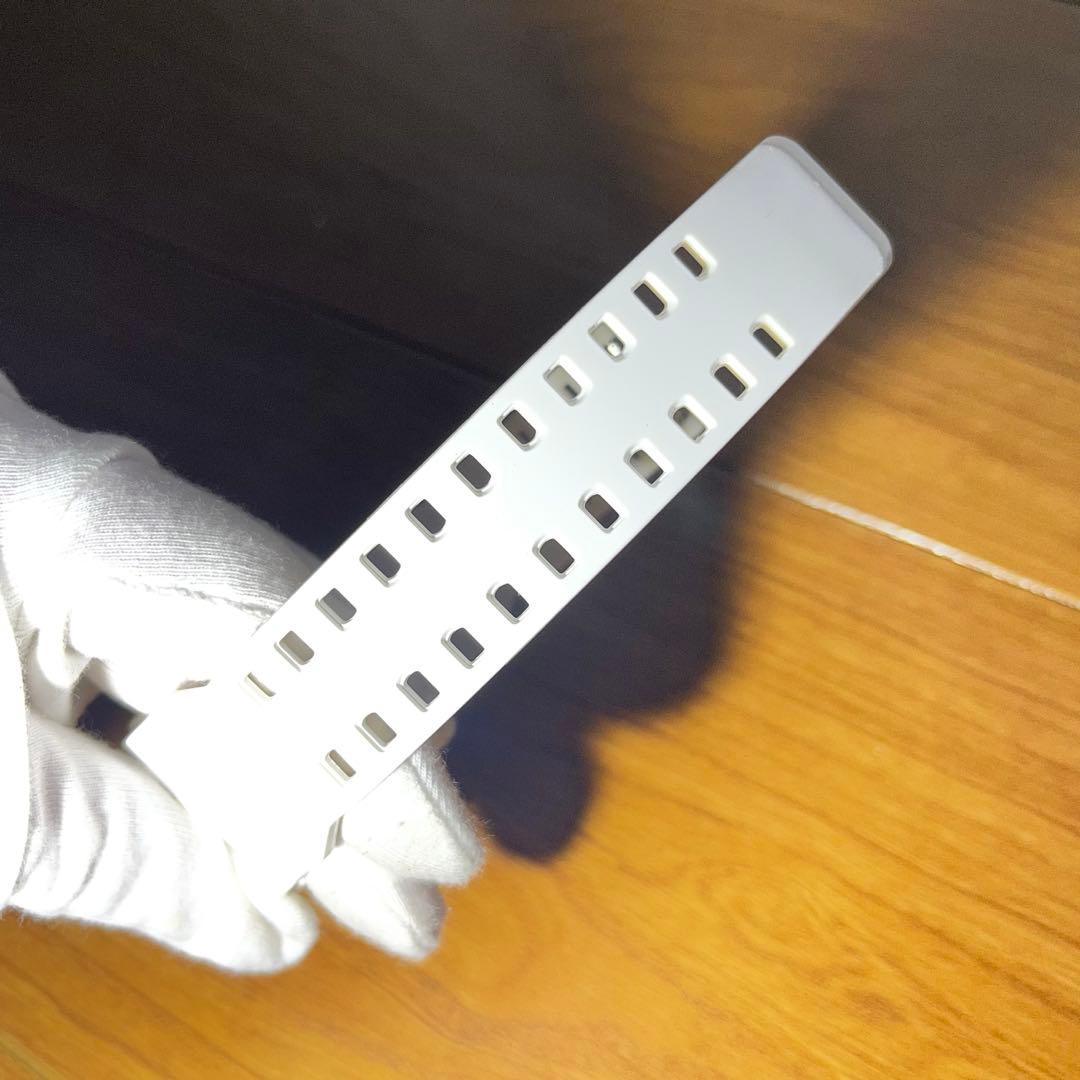 鈴*木様 新品未使用 G-SHOCK GA-110GW ホワイト シルバー デジ