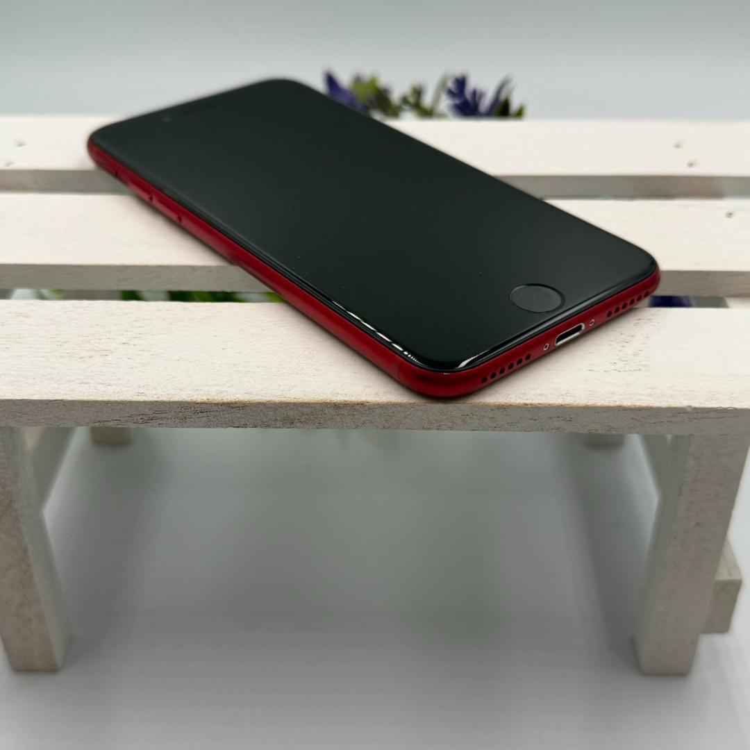 iPhone SE第3世代 64GB レッド 365