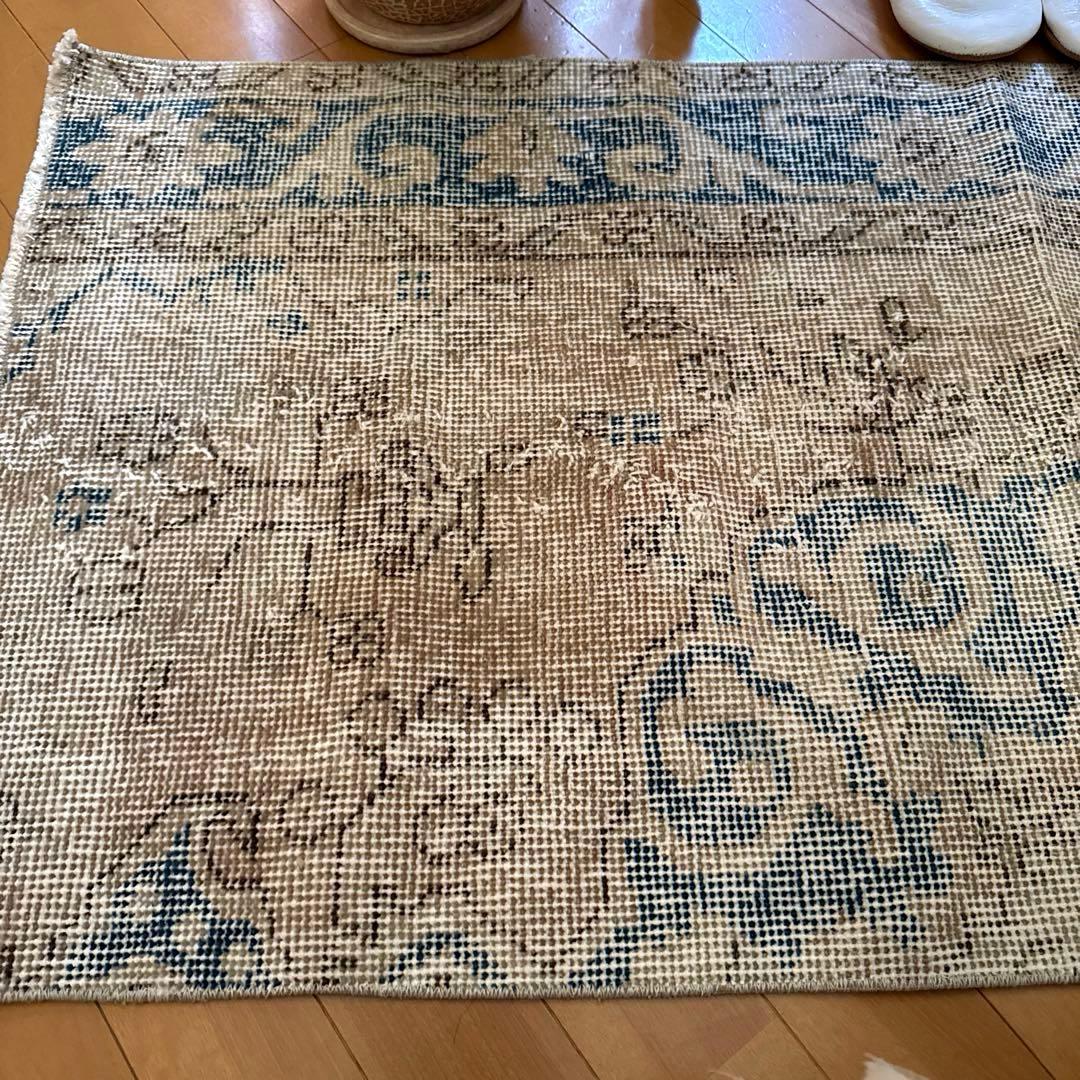 57×106 淡いミルクティー　神秘的ブルー　トルコヴィンテージラグ