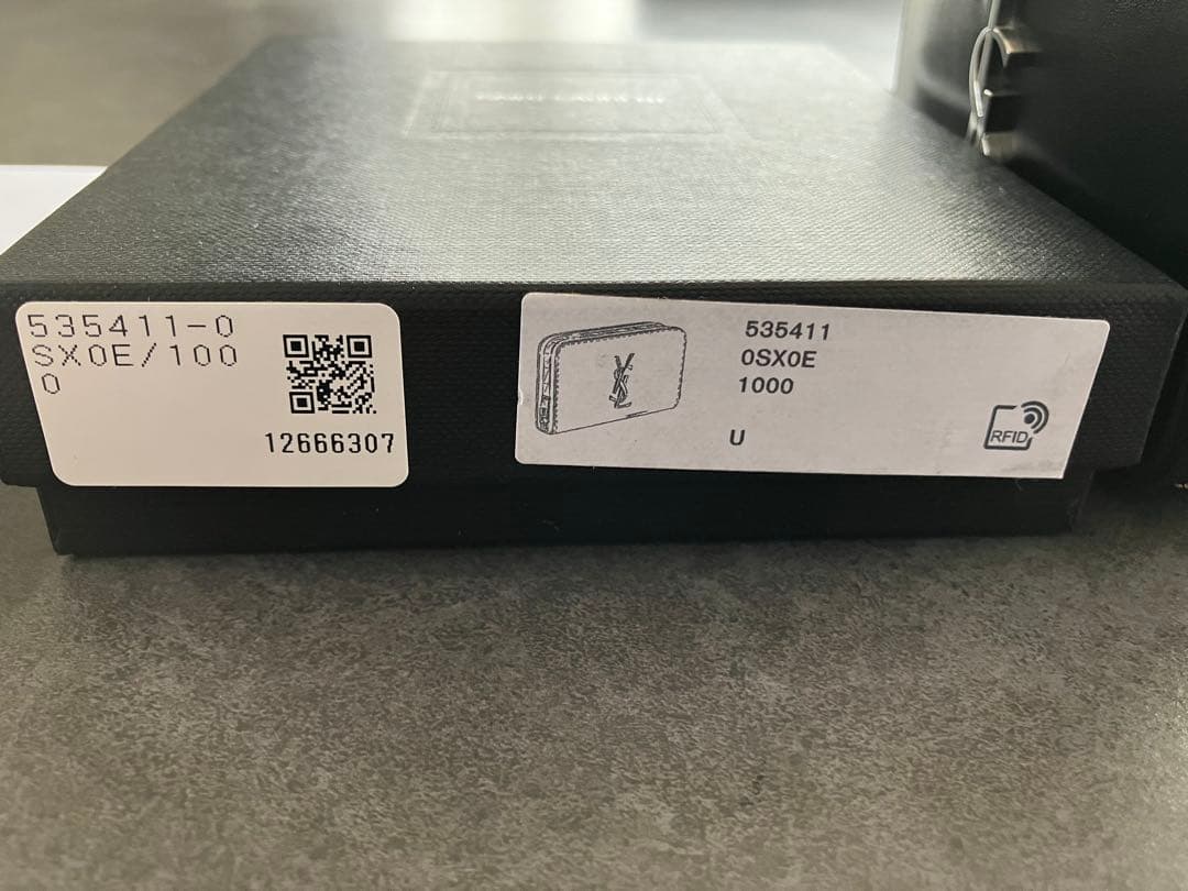 サンローラン ケース カサンドラ ミニ財布 カードケース