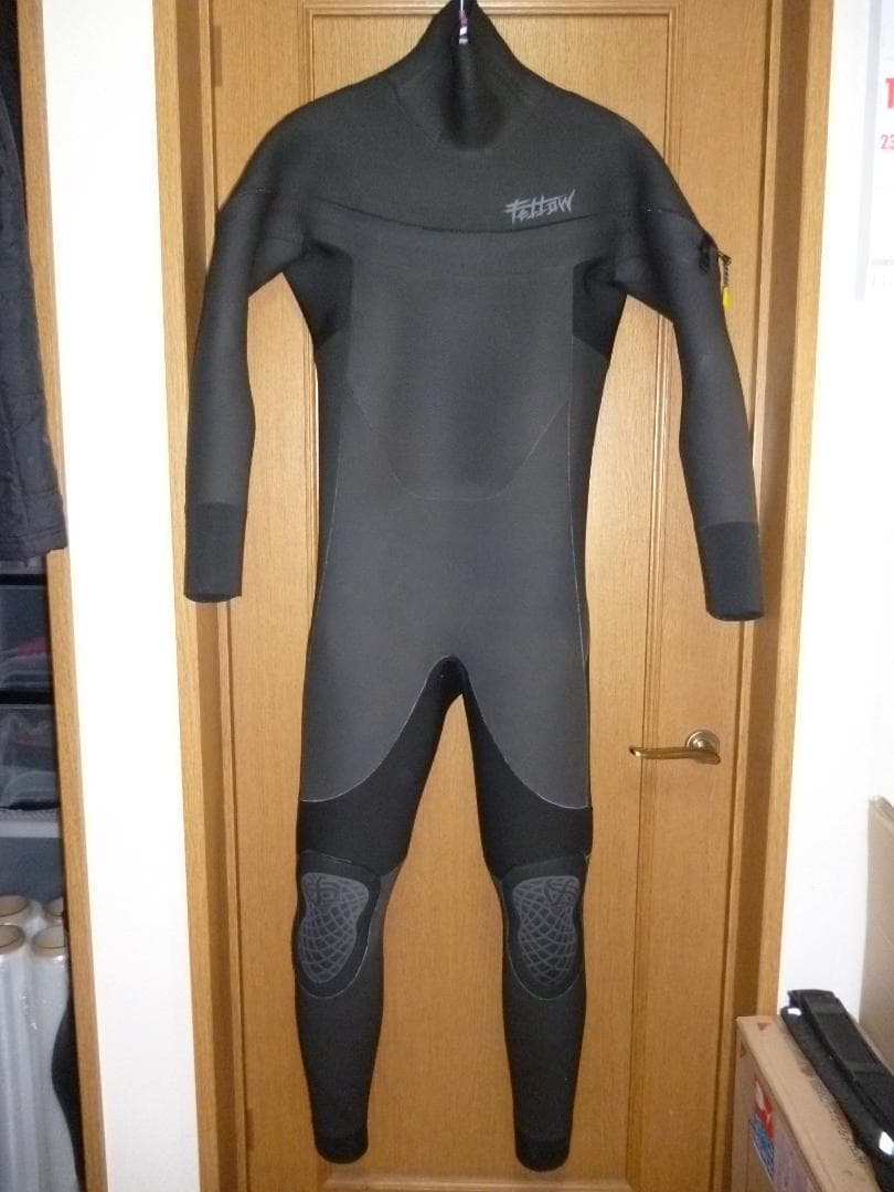 K*i様 ウエットスーツ「FELLOW」ロングチェストジップ セミドライ LB！