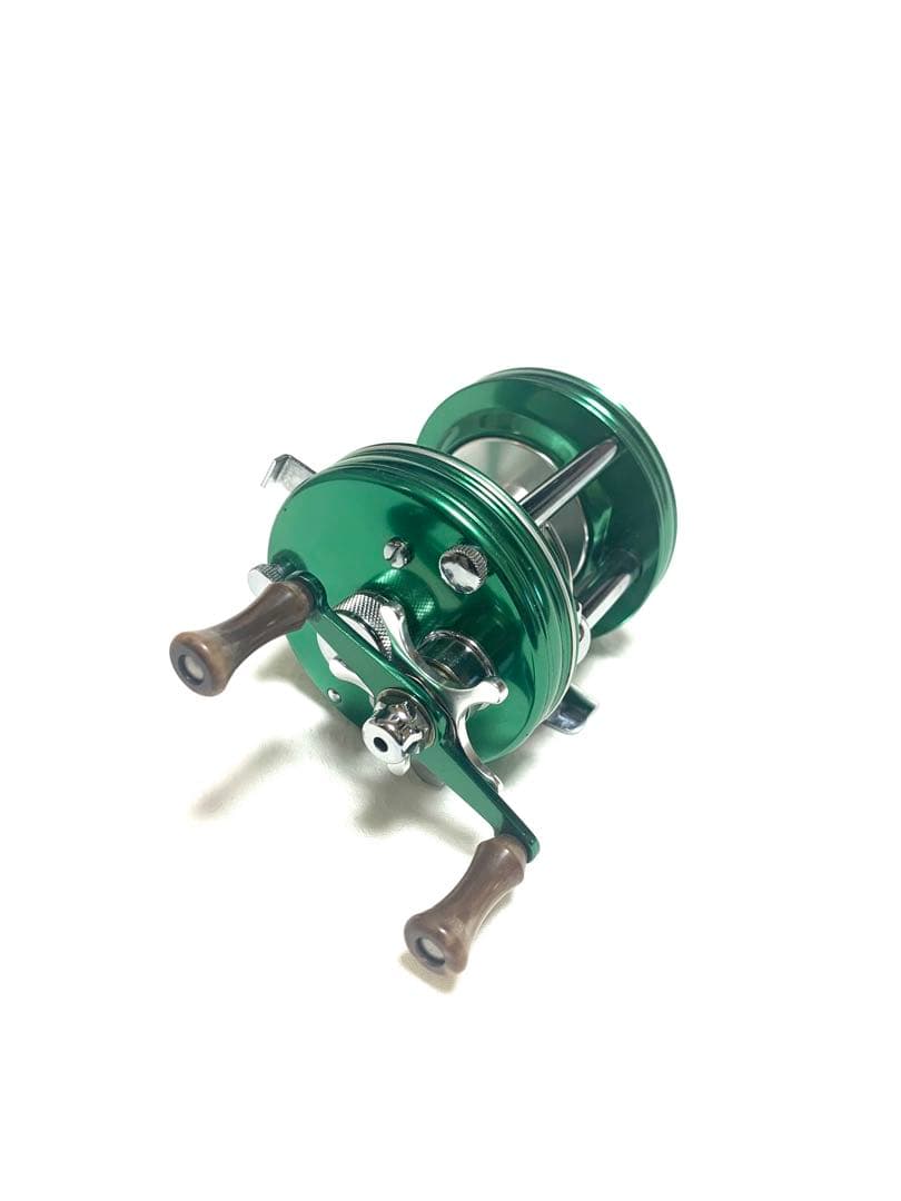 ABU 【美品】 RecordAmbassadeur 5000グリーン　サイモン