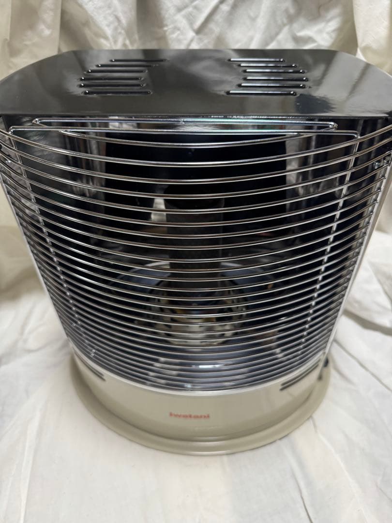 P*様 iwatani カセットガスストーブ　CB-STV-DKD2