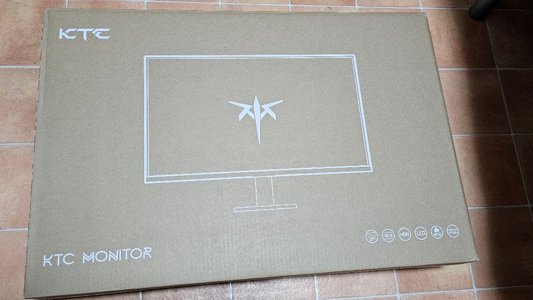 KTC 27インチ 4K UHDゲーミングモニター
