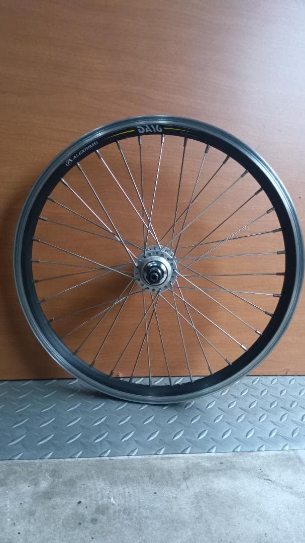 bd-1専用 18㌅Capreo（リアハブ）前後ホイルセットセット