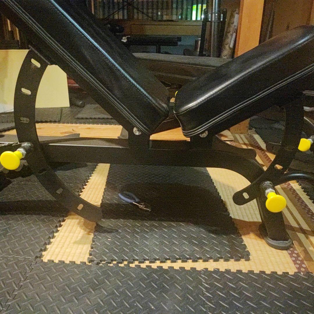 ノーブランドアジャスタブルベンチ 黒 調整可能 業務用