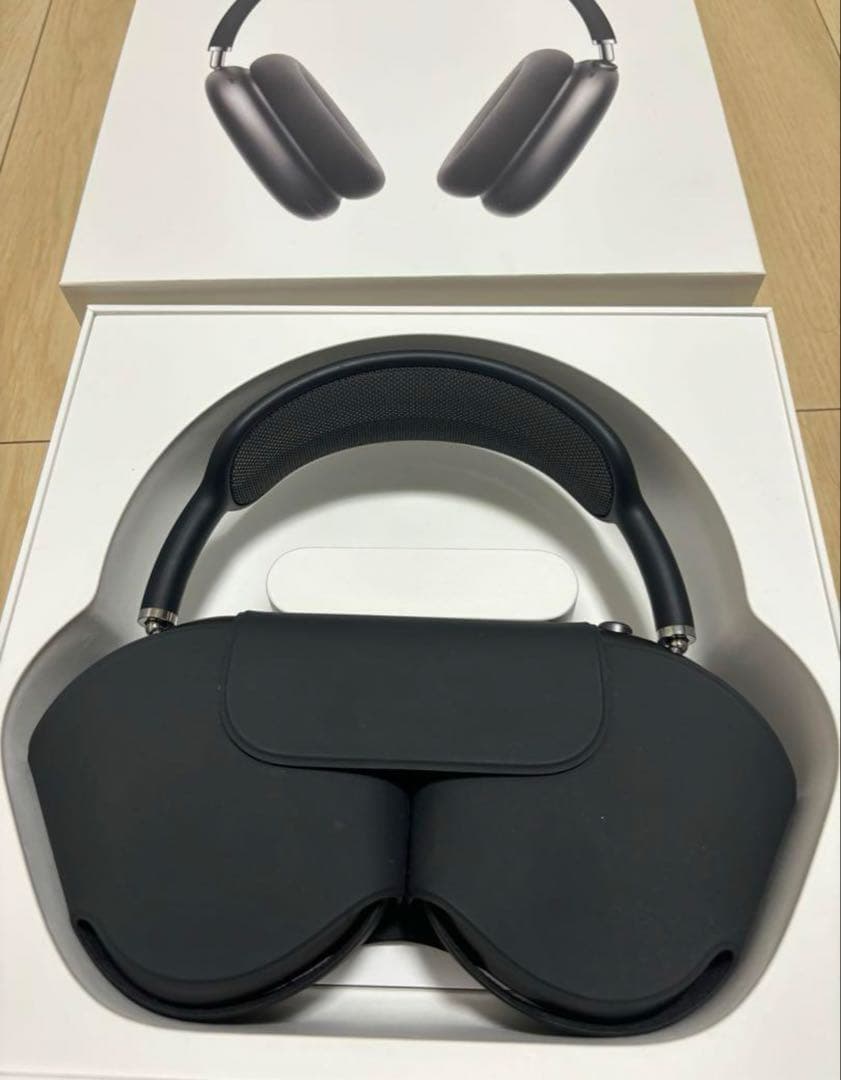 Air pods maxスペースグレー　カバー付き